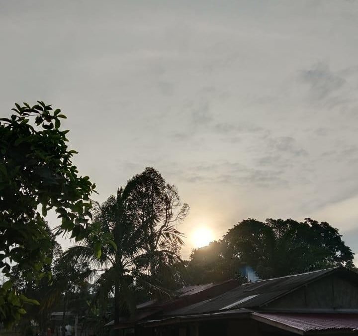 Langkah-Kecil-Menyambut-Fajar-di-Batu-Payung